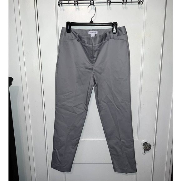 Liz Claiborne Pants - NWOT Liz Claiborne Emma silver dress pants size 6